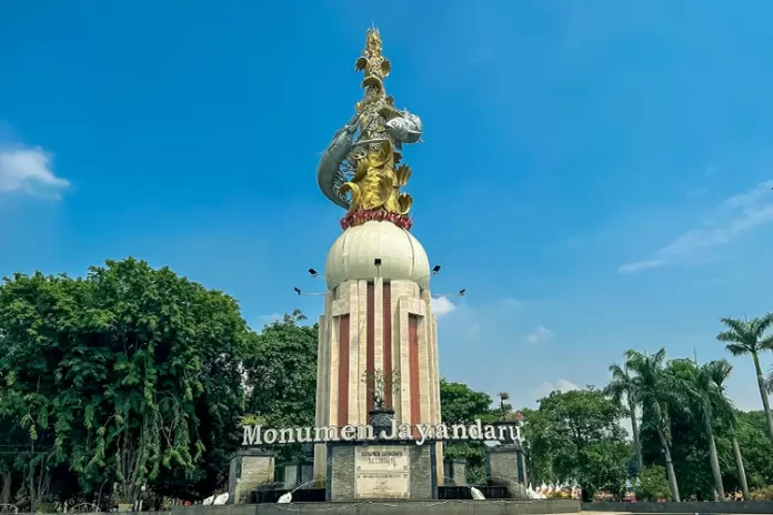 Monumen Jayandaru Sidoarjo