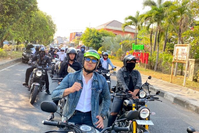Puluhan peserta antusias mengikuti Gentleman Ride 2023 favehotel Sidoarjo / Foto: favehotel for Sidoarjonews.id