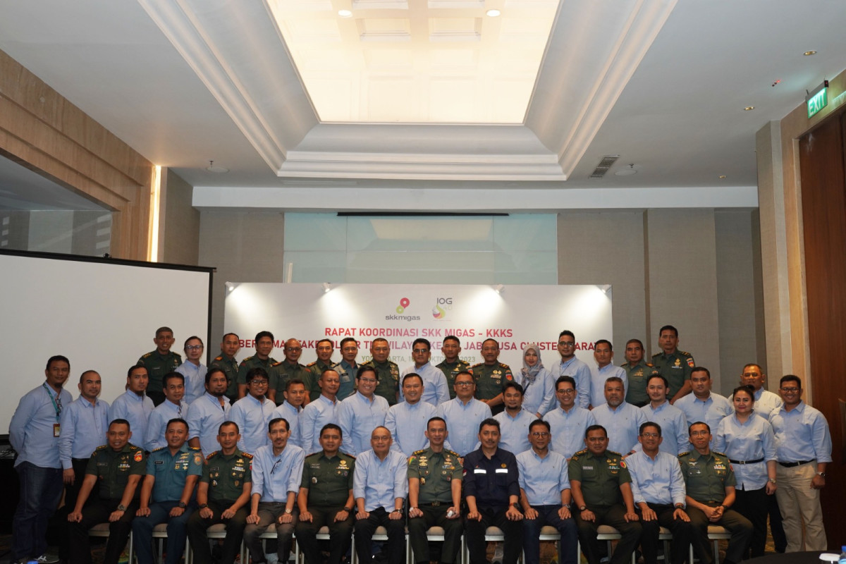 Foto Bersama Rapat Kerja Sekuriti yang dihadiri oleh TNI dan SKK Migas Jabanusa di Jogjakarta / Foto: istimewa