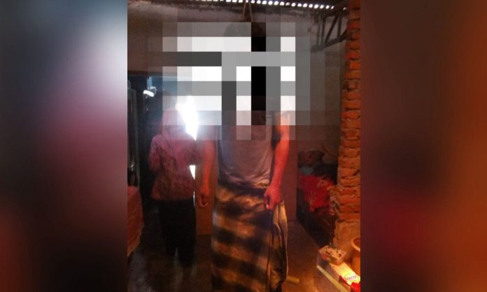 Jasad korban ditemukan gantung diri di Desa Sukolegok Kecamatan Sukodono/ foto: istimewa
