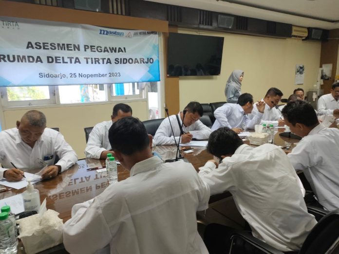Assessment pegawai Perumda Delta Tirta Sidoarjo/Foto: istimewa