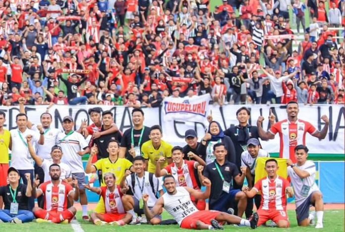 FOTO: Selebrasi kemenangan Deltras FC usai lolos ke babak 12 besar Liga 2 Indonesia/Foto: Istimewa