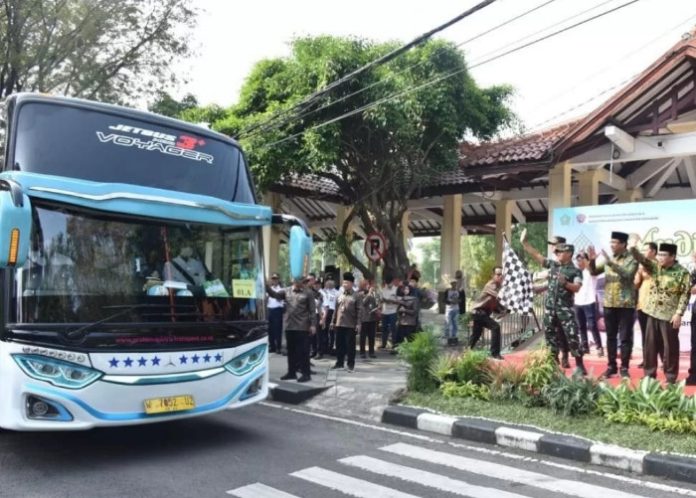 Pemberangkatan mudik Pemkab Sidoarjo 2023 lalu/Foto: Istimewa