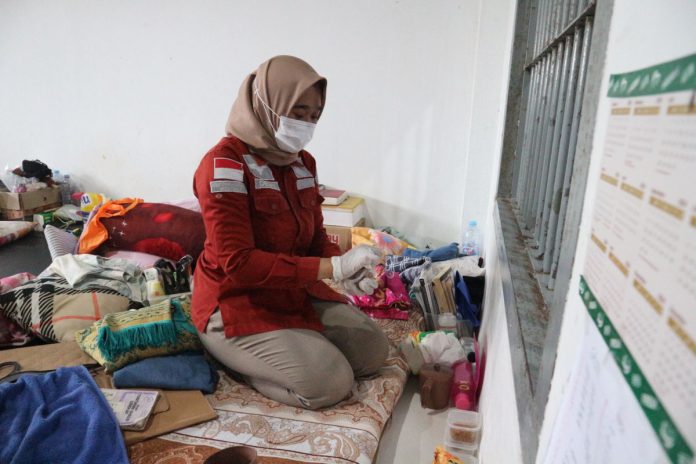 Penggeledahan di rutan perempuan Surabaya di Porong menjelang Hari Raya Idul Fitri/Foto: Istimewa