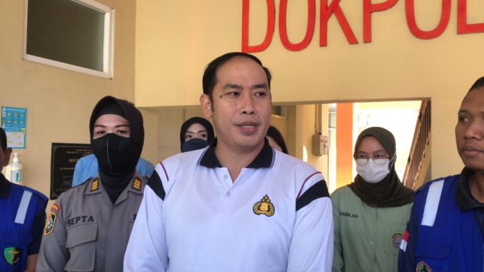 Kepala Rumah Sakit (Karumkit) Pusdik Bhayangkara Porong saat gelaran rilis / Foto : Hnf
