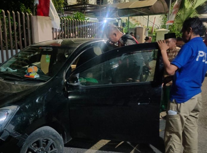 kondisi korban saat ditemukan tak bernafas didalam mobil / Foto : istimewa.