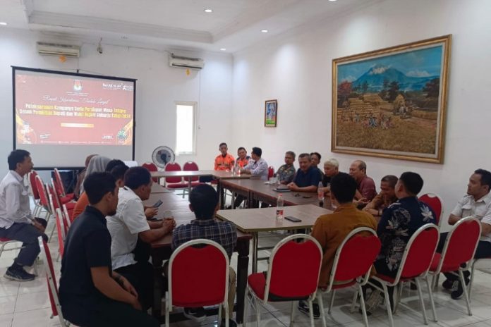 KPU Sidoarjo saat mengadakan Rakor Persiapan Pelaksanaan Debat Ketiga Pilbup Sidoarjo/Foto: Istimewa