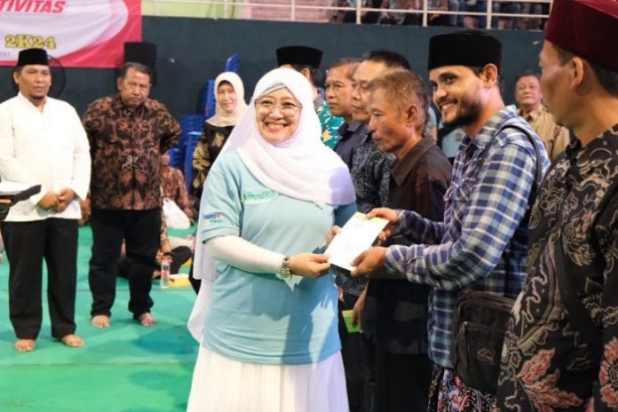 Dirut BPR Delta Artha Sofia Nurkrisnajati Atmaja, saat menghadiri acara sosialisasi lomba tingkat RT awal tahun 2024 lalu/Foto: Istimewa