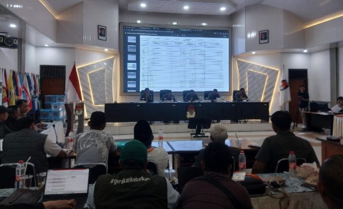 Penetapan hasil rekapitulasi suara Pilkada Sidoarjo 2024/Foto: Ipung Syaiful