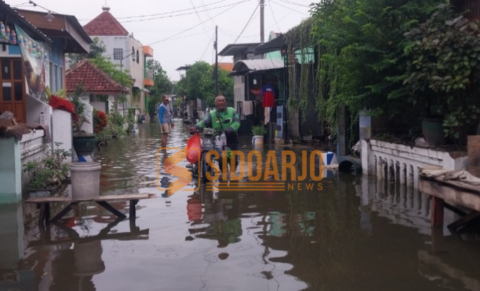 Kelurahan Gebang RT 01/RW 01 terendam banjir hingga masuk dalam rumah warga/Foto: Ipung Syaiful