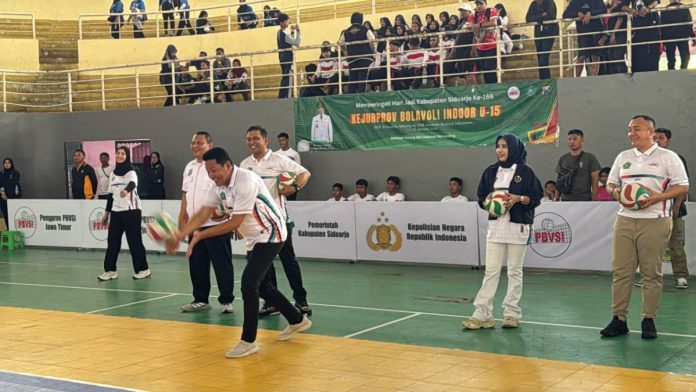 Pembukaan Kejurprov Bola Voli U-15 Jatim di GOR Sidoarjo/Foto: Kominfo Sidoarjo