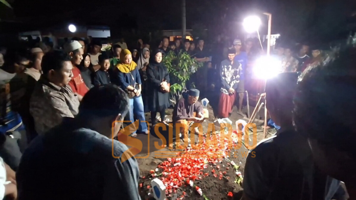Proses pemakaman korban/Foto: Hnf