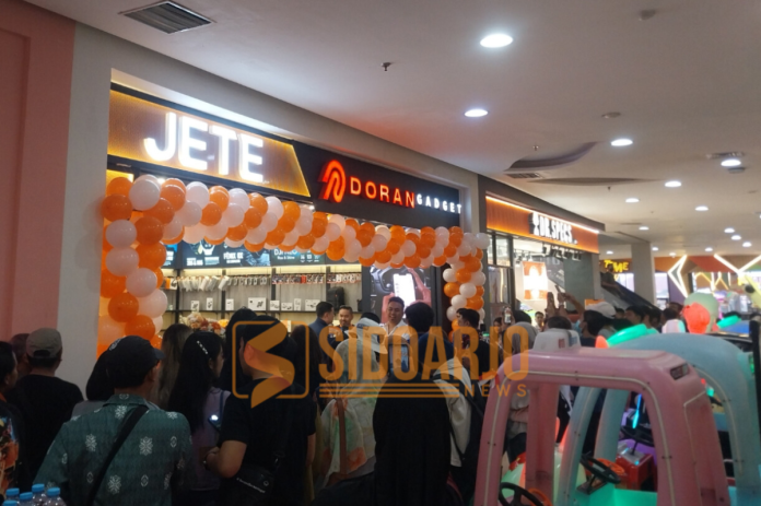 Pembukaan tiga tenant baru di Lippo Plaza Sidoarjo/Foto: Ipung Syaiful