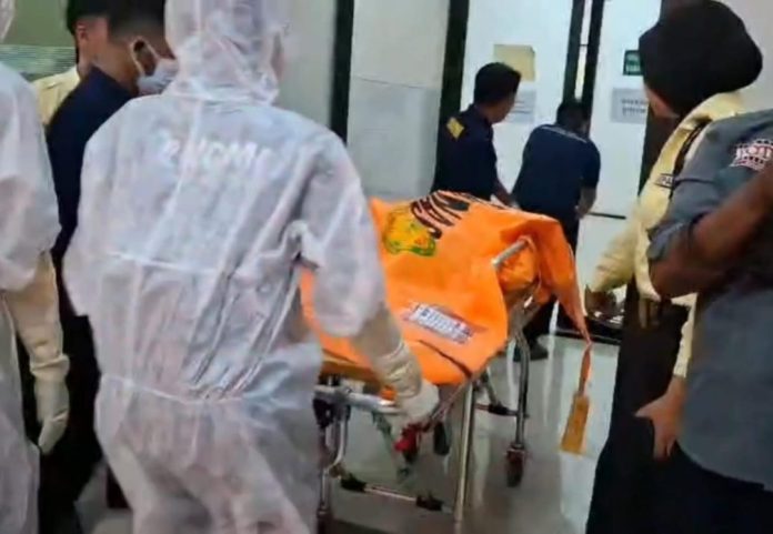 Hingga Senin malam, tim DVI berhasil mengidentifikasi 8 kantong jenazah yang terdiri dari 7 jenazah utuh dan satu body part atau potongan tubuh/foto: istimewa