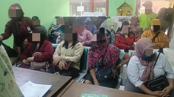IMG_20251030_203813 Beberapa wanita penghibur diamankan petugas/Foto: istimewa